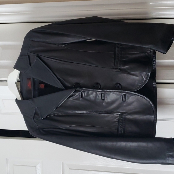 Womens Danier Leather Jacket - Picture 1 of 7